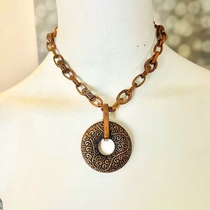 Vintage Copper Tone Chain With Ornate Disc Center Piece Costume Jewelry Necklace